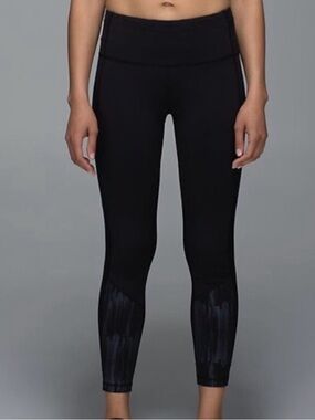 EUC Lululemon All You Need Tights
High Rise Women's Size 6